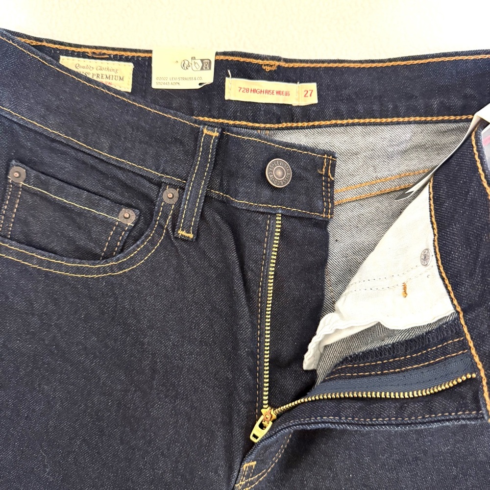 Levi's Dark Indigo Wide Leg Jeans - Picture 7 of 14